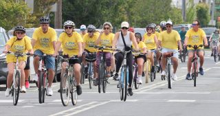 Ride with the wave of yellow 🚴‍♂️ Le Tour de Downbeach is back June 6 and we're cruising through Margate, Ventnor & Atlantic City! For more information and Registration visit margatehasmore.com