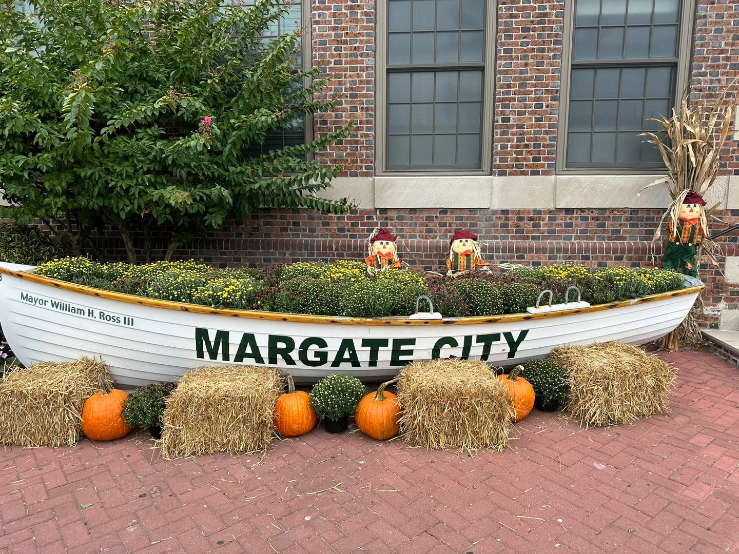 Margate is looking extra festive this time of year 🍁🎃