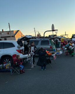 Don't miss this years Trunk or Treat! 🎃 Join us Friday October 23rd, MCPD, along with city and community partners, will be putting on the annual Margate City Trunk or Treat at the Tighe School parking lot from 6:30 to 8:30PM.

The event will kick off as BOO Fest wraps up. Simply walk across the street and behind the school for tons of fun!  We'll have activities, candy, performances from Leslie's Dance Studio, and the very popular Haunted Hallway! See you there!